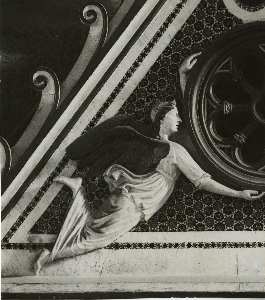 Archivio Fotografico Luce , Arnolfo di Cambio - sec. XIII - angelo