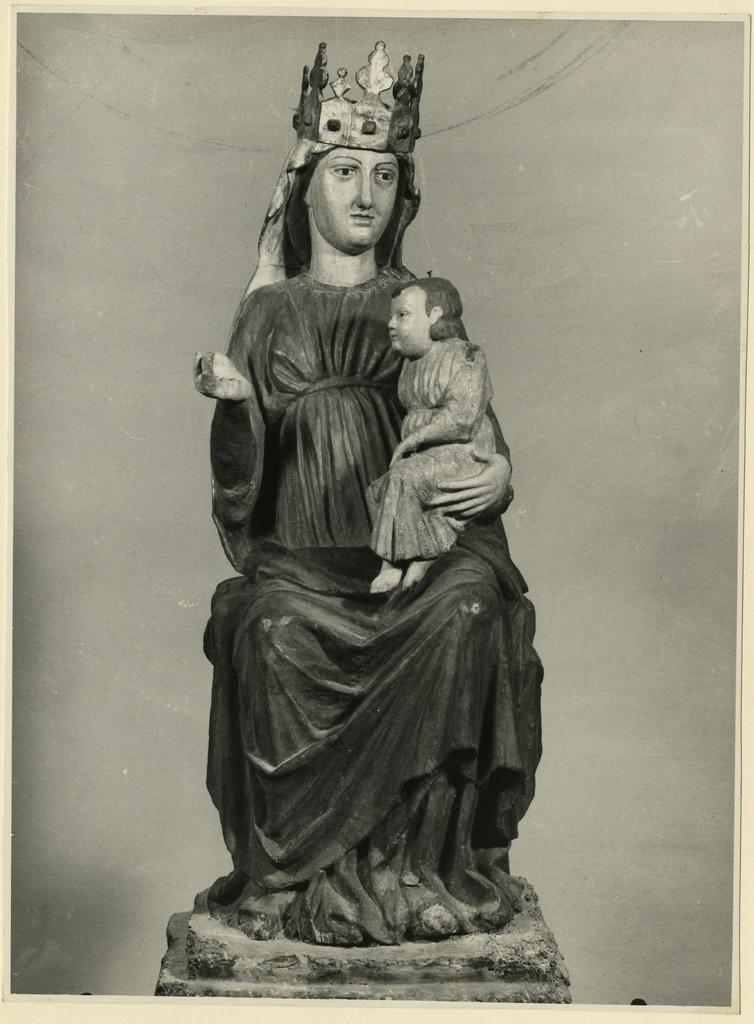 Anonimo , Arnolfo di Cambio - scuola - sec. XIII - Madonna con Bambino