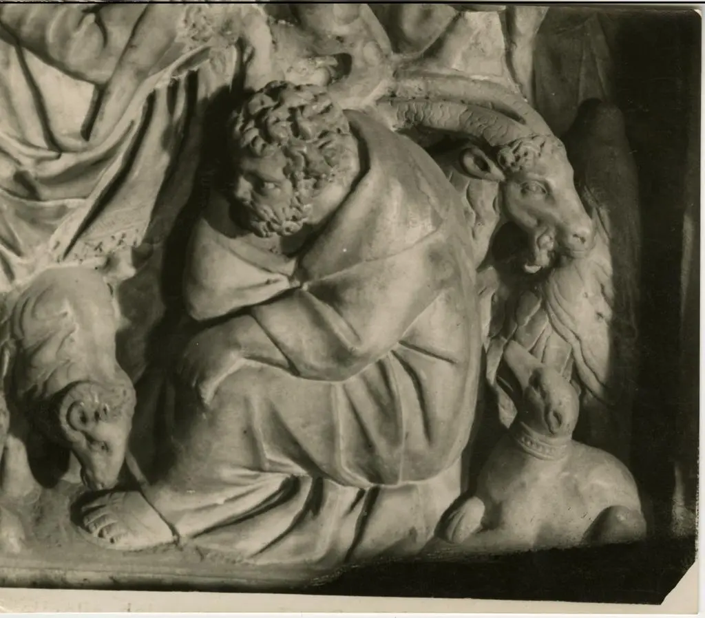 Alinari, Fratelli , Guglielmo - sec. XIII - S. Giuseppe. Particolare della formella della Nativit&agrave; del Pulpito di S. Giovanni Fuorcivitas a Pistoia