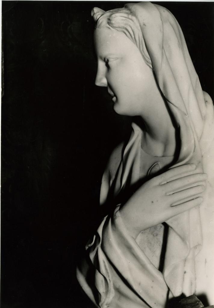 Anonimo , Giovanni di Balduccio - sec. XIV - Maria Vergine annunciata. Particolare