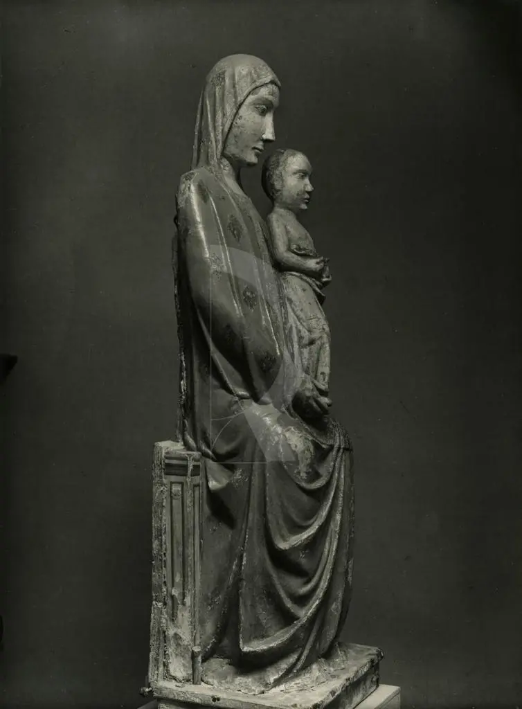 Anonimo , Maestro della santa Caterina Gualino - sec. XIV - Madonna con Bambino in trono