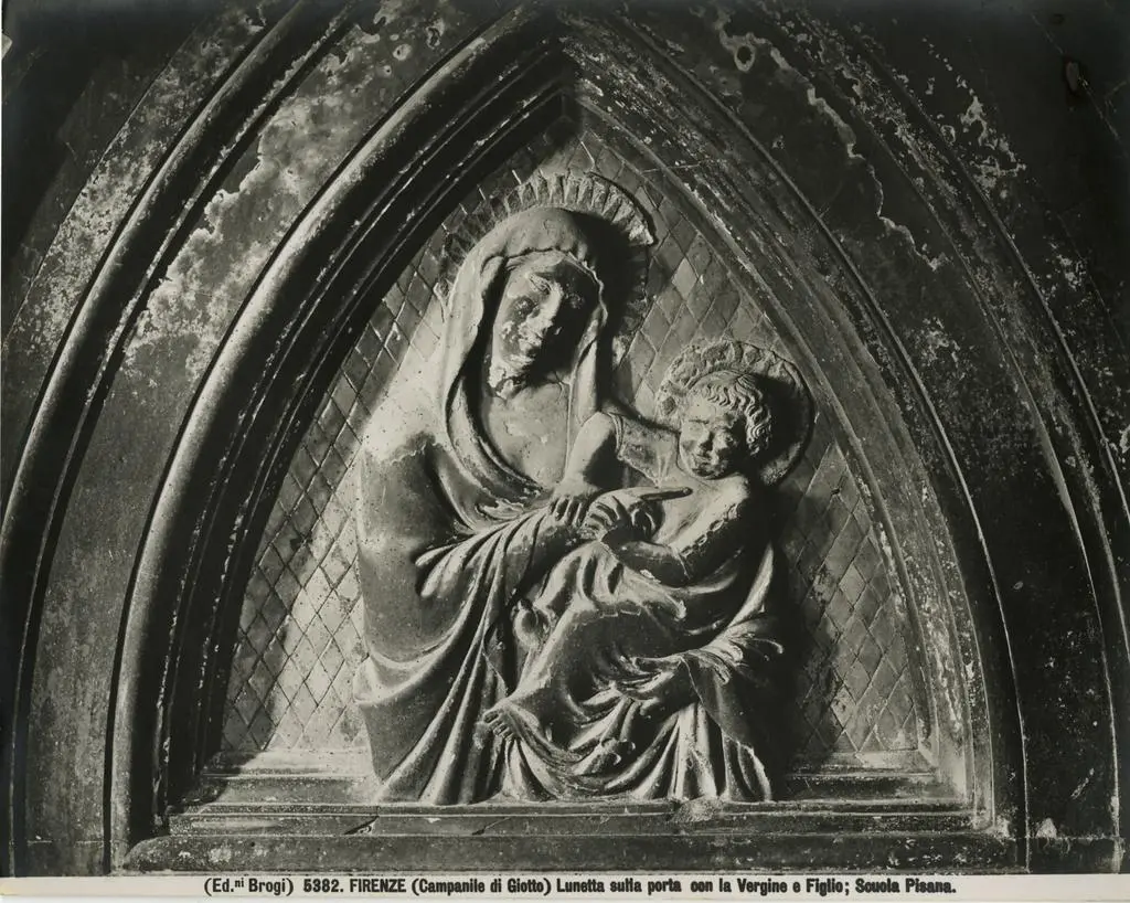 Andrea Pisano , Madonna con Bambino