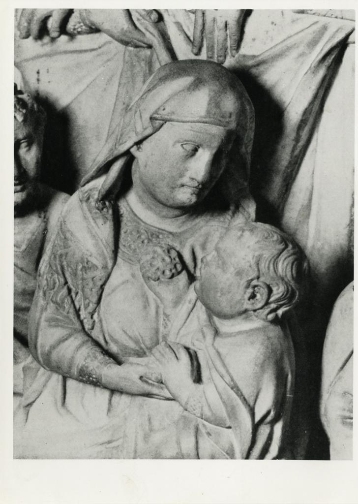 Anonimo , Pisano Nicola; Arnolfo di Cambio; Pisano Giovanni - sec. XIII - Fuga in Egitto. Particolare con Madonna con Bambino