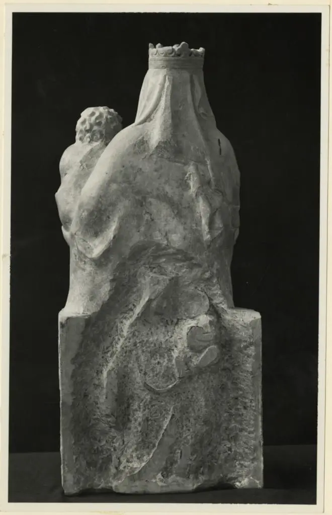 Anonimo , Tino di Camaino - e aiuti - sec. XIV - Madonna con Bambino