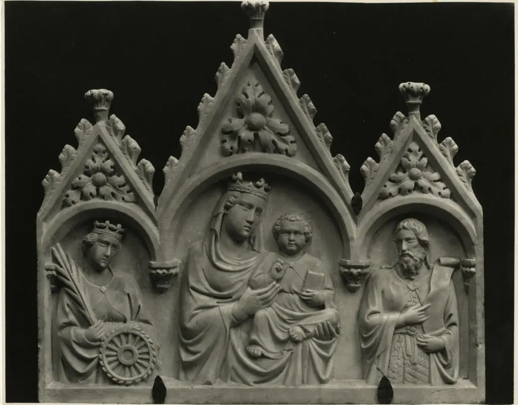 Anonimo , Tino di Camaino - e aiuti - sec. XIV - Madonna con Bambino, san Giovanni Battista e santa Caterina d'Alessandria