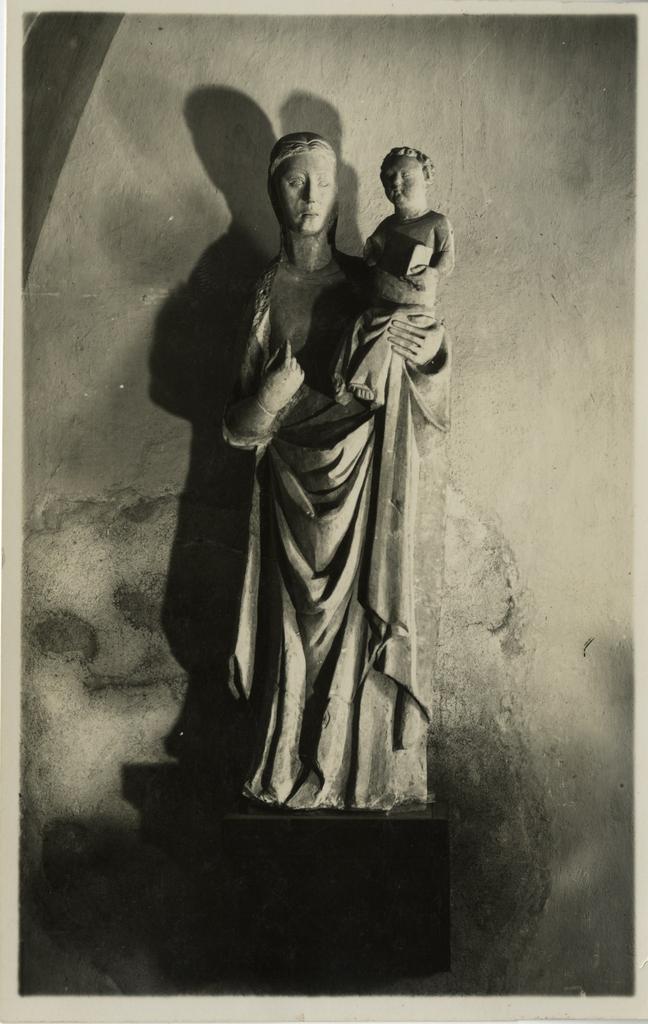 Anonimo aretino sec. XIV , Madonna con Bambino