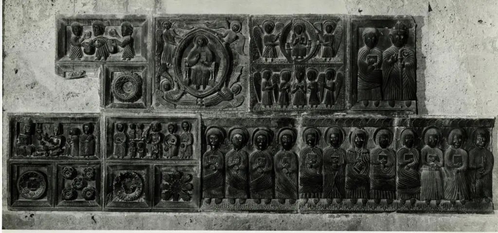 Universit&agrave; di Pisa. Dipartimento di Storia delle Arti , Anonimo toscano - sec. XII - Madonna e apostoli; San Pietro; Moltiplicazione dei pani e dei pesci; Cristo Redentore benedicente in mandorla e angeli; Assunzione e incoronazione di Maria Vergine con angeli; San Cerbone e un diacono; Strage degli innocenti; Rosone