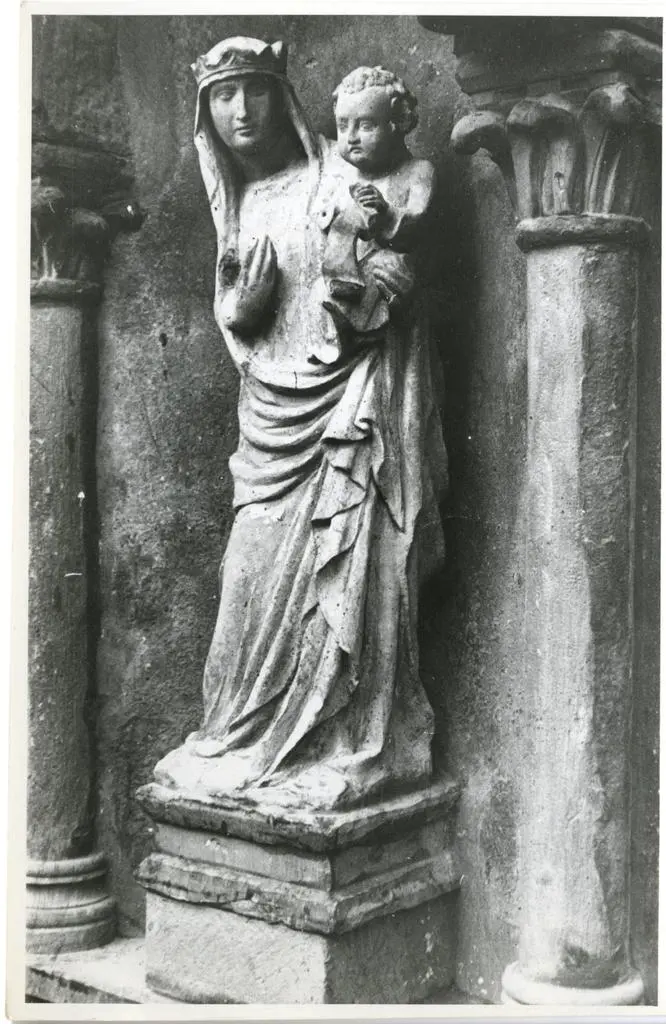 Gabinetto Fotografico della Soprintendenza Speciale per il Patrimonio Storico, Artistico ed Etnoantropologico e per il Polo Museale della citt&agrave; di Firenze , Arnoldi Alberto - sec. XIV - Madonna con Bambino