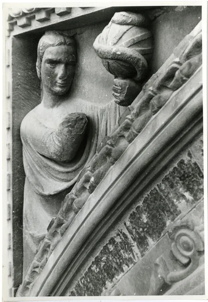 Gabinetto Fotografico della Soprintendenza Speciale per il Patrimonio Storico, Artistico ed Etnoantropologico e per il Polo Museale della citt&agrave; di Firenze , Arnoldi Alberto - sec. XIV - Allegoria della Prudenza