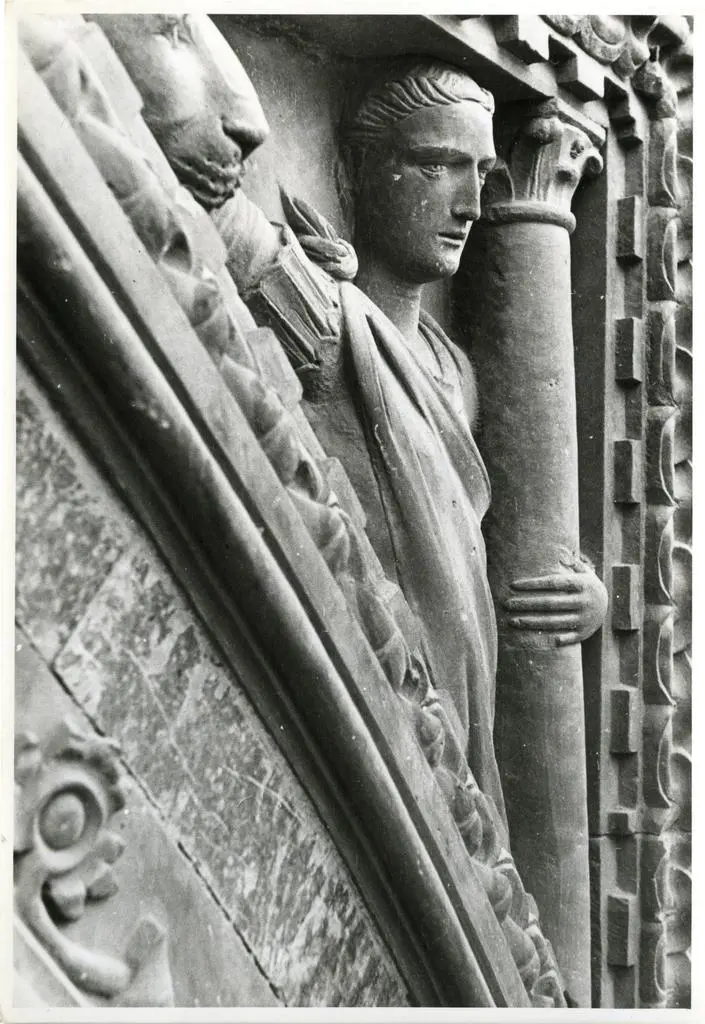 Gabinetto Fotografico della Soprintendenza Speciale per il Patrimonio Storico, Artistico ed Etnoantropologico e per il Polo Museale della citt&agrave; di Firenze , Arnoldi Alberto - sec. XIV - Allegoria della Fortezza