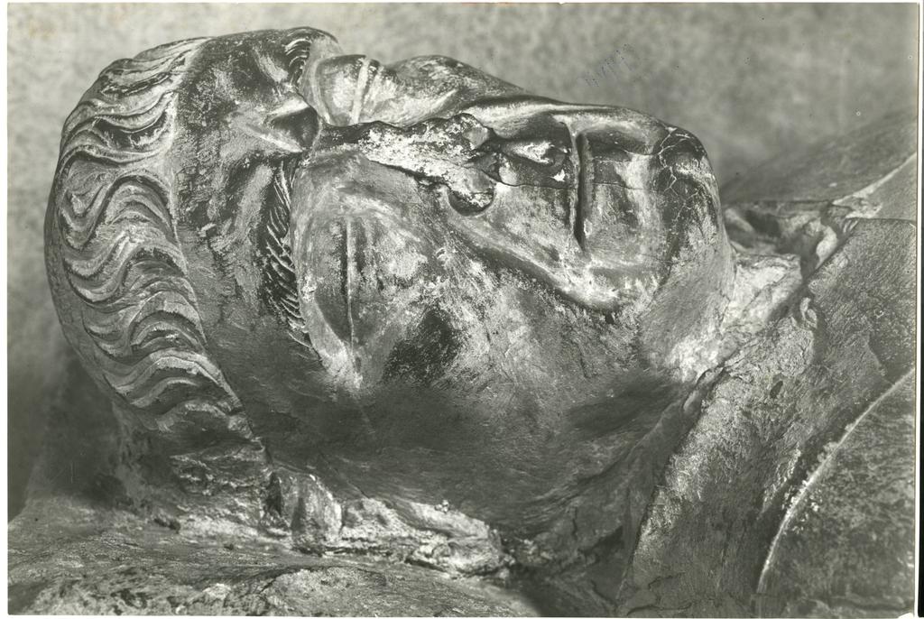 Tino di Camaino , Ritratto funebre di Bruno Beccuti (o Barucci)