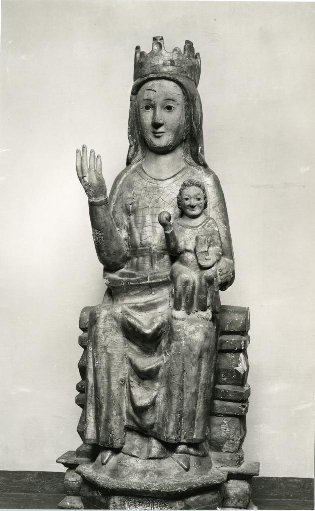 Anonimo , Anonimo sec. XIII - Madonna con Bambino in trono