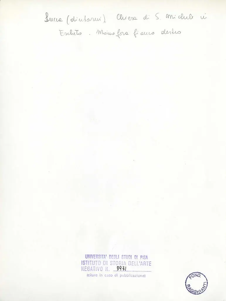 Universit&agrave; di Pisa. Dipartimento di Storia delle Arti , Lucca (dintorni). Chiesa di S. Michele in Escheto. Monofora fianco destro