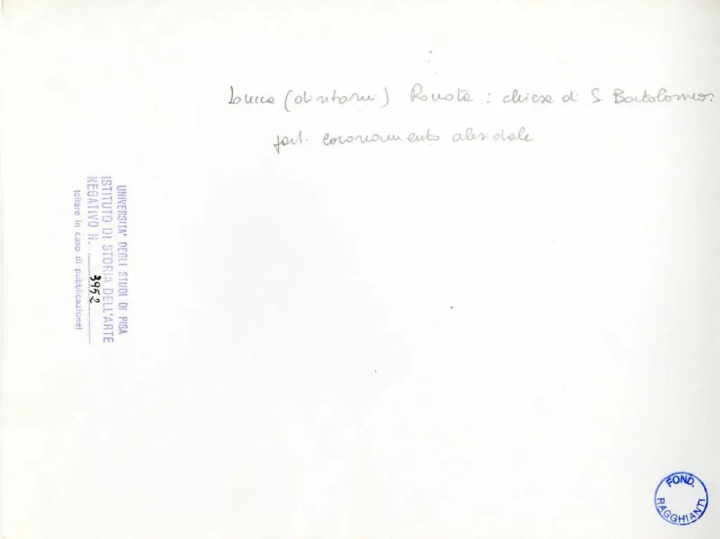 Universit&agrave; di Pisa. Dipartimento di Storia delle Arti , Lucca (dintorni) - Chiesa di S. Bartolomeo di Ruota: part. coronamento absidale