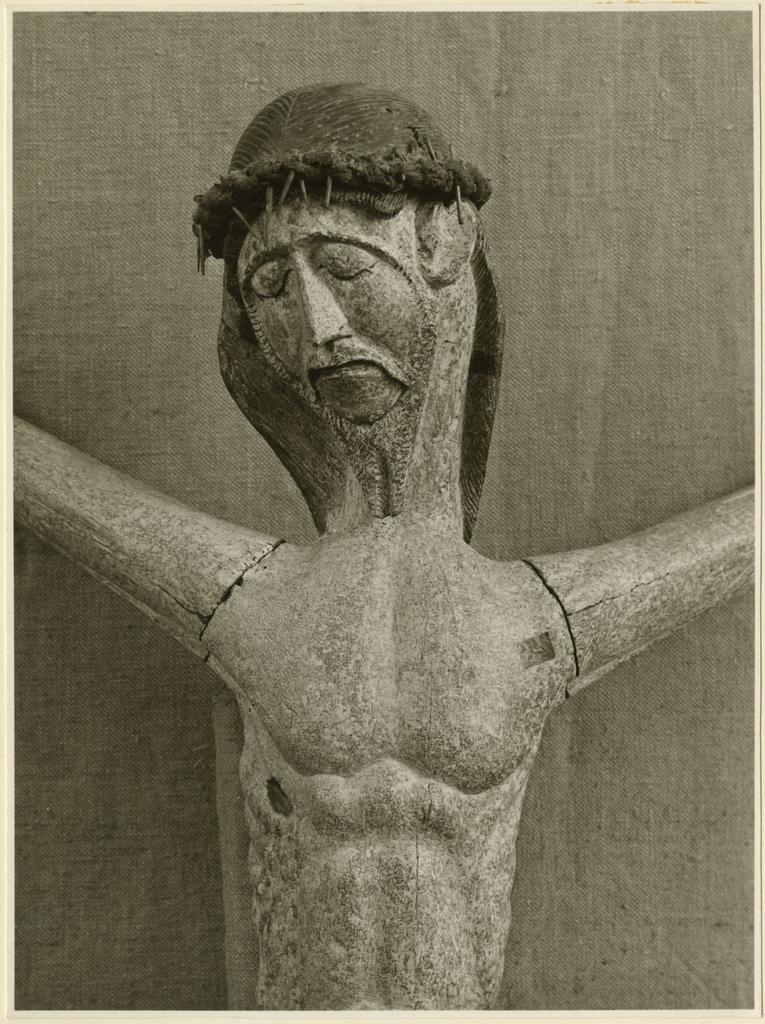 Fototecnica Bolognese , Cristo della Garfagnana con policromatura originale, part. cm 137 x 38