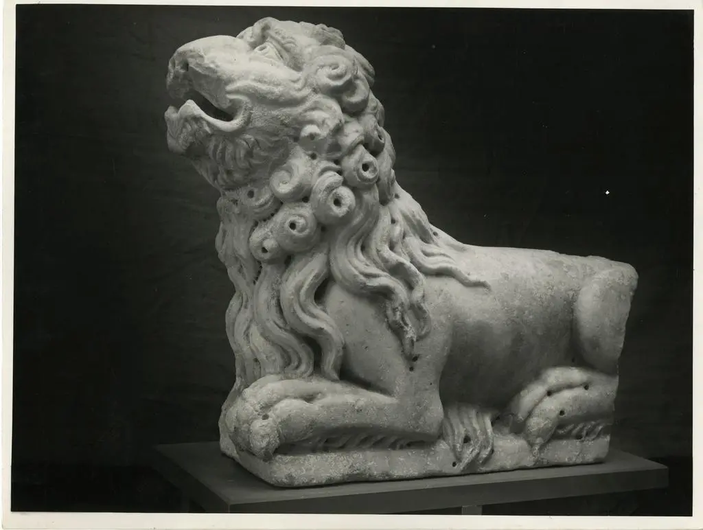 Studio Fotografico Style , Anonimo - sec. XIII - Leone stiloforo