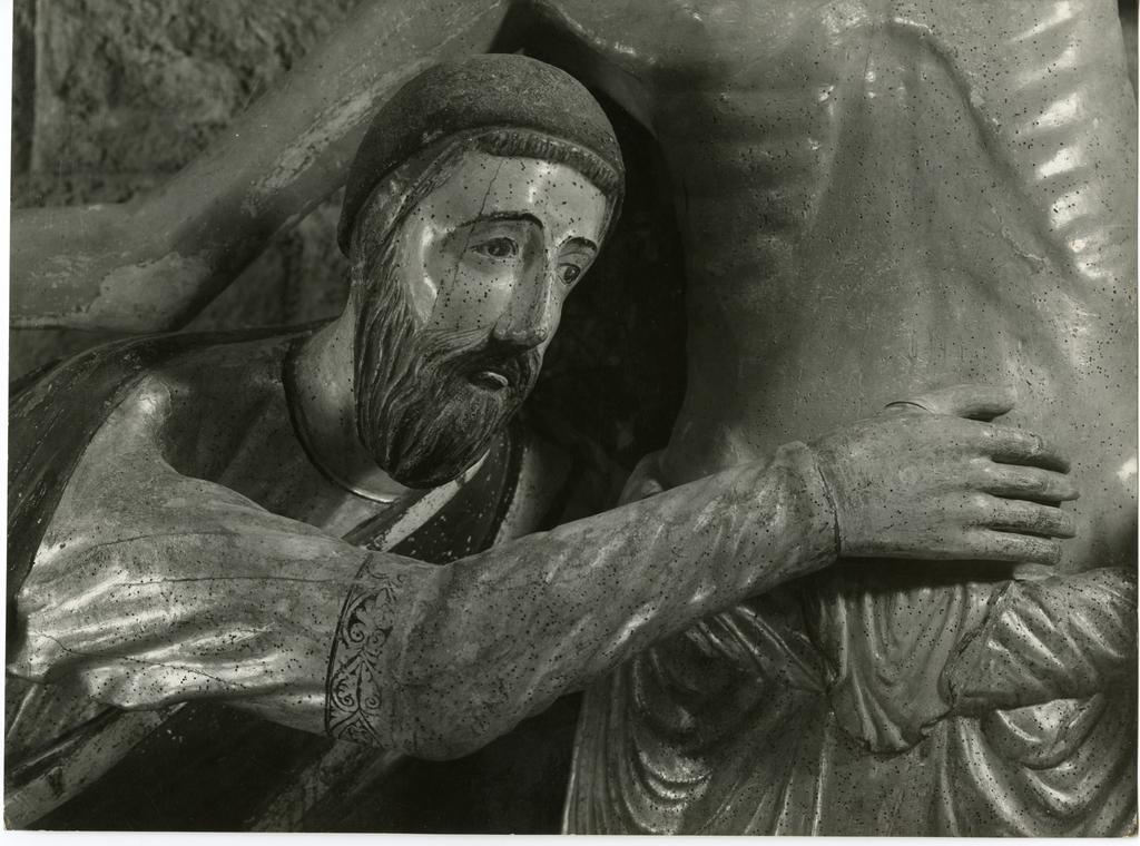 Università di Pisa. Dipartimento di Storia delle Arti , Anonimo toscano - sec. XIII - Deposizione di Cristo dalla croce. particolare con Giuseppe di Arimatea