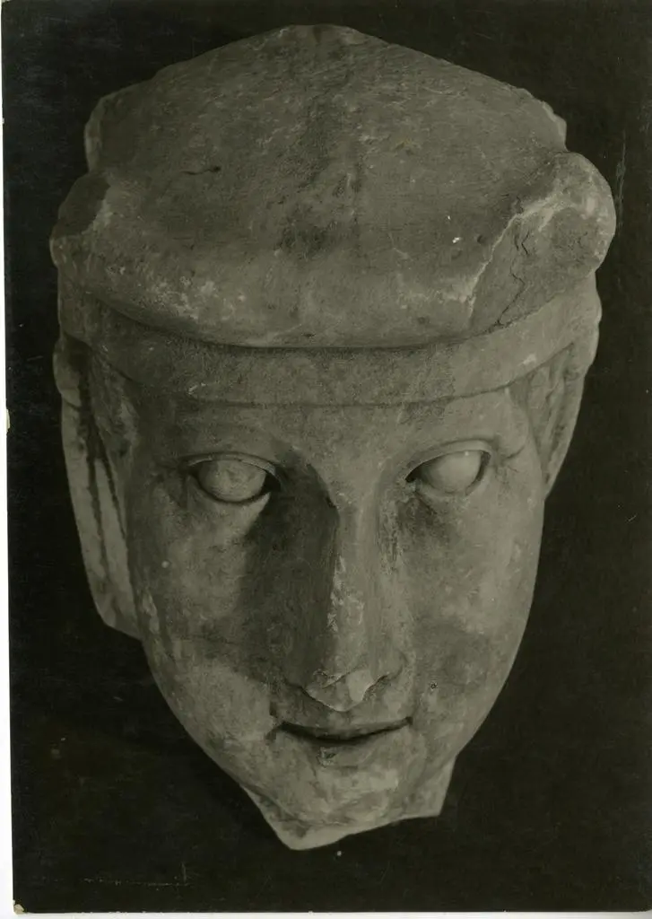 Orsolini, Mario , Pisa. Museo Civico. Scuola pisana sec. XIV. Testa in marmo per congiunzione di arco