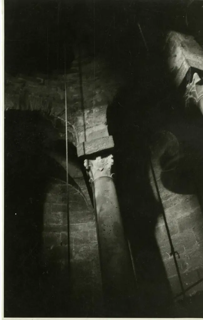 Anonimo , Anonimo toscano - sec. XII/ XIII - capitello di colonna, imposta d'arco e volte a crociera