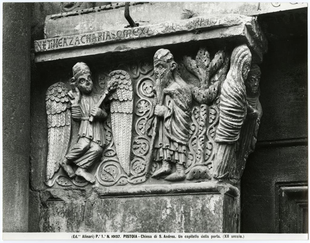 Alinari, Fratelli , Pistoia - Chiesa di S. Andrea. Un capitello della porta. (XII secolo).