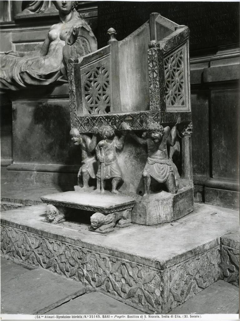 Anonimo sec. XI , Telamoni, Leone, Motivo decorativo stilizzato, Motivi decorativi vegetali e animali