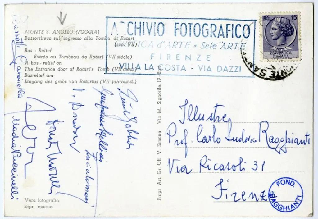 Anonimo , Monte S. Angelo (Foggia) - Bassorilievo sull'ingresso alla Tomba di Rotari (sec. VII)