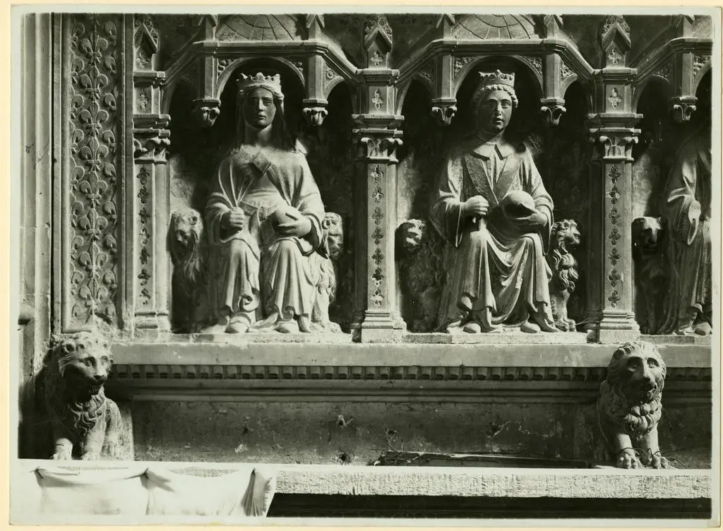 Guardi Andrea di Francesco, e aiuti , Ritratto di sovrano, Leone stiloforo