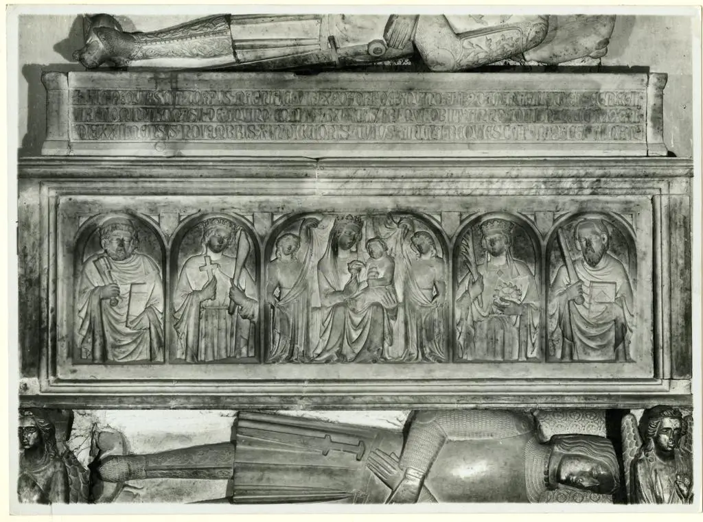Anonimo , Tino di Camaino - bottega - sec. XIV - Monumento funebre di Cristoforo e Tommaso d'Aquino