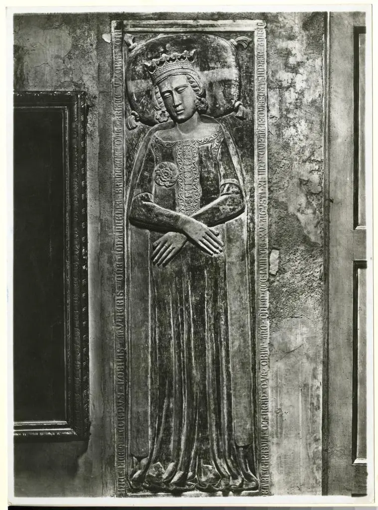 Anonimo sec. XIV , Figura giacente