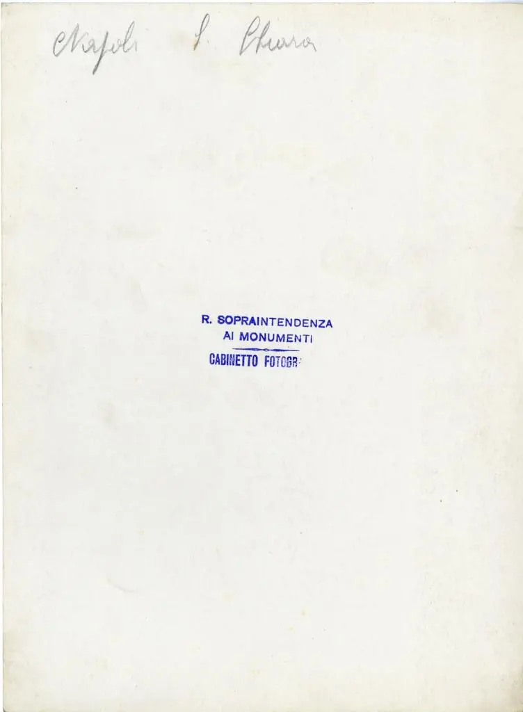 Fototeca della Soprintendenza speciale per il patrimonio storico, artistico ed etnoantropologico e per il Polo museale della citt&agrave; di Napoli , Tino di Camaino - e aiuti - sec. XIV - Cariatide raffigurante una Virt&ugrave; della Tomba di Maria di Valois