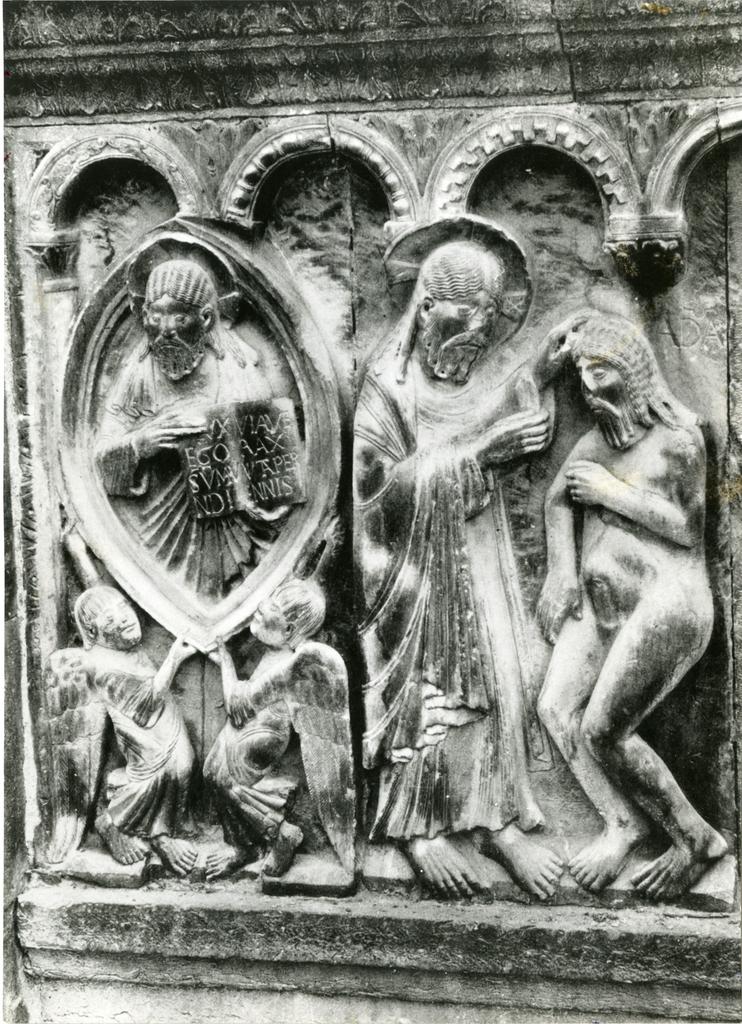 Anonimo , Wiligelmo - sec. XI/ XII - Dio Padre benedicente in mandorla tra angeli; Creazione di Adamo