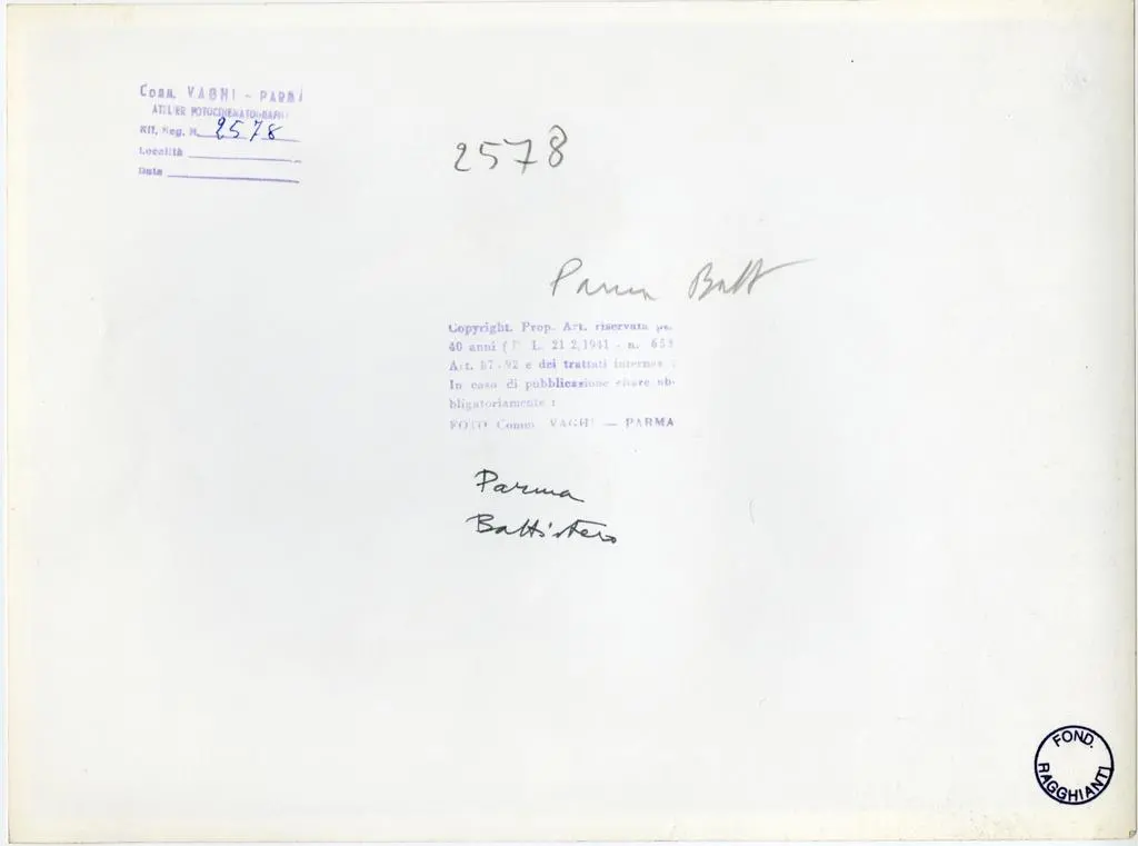 Vaghi, Luigi , Anonimo lombardo - sec. XIII - Capitello con motivi decorativi vegetali