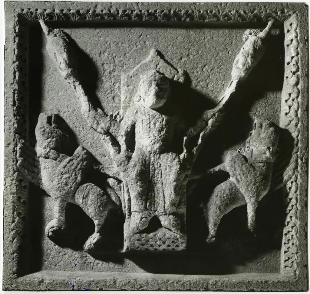 Vaghi, Luigi , Antelami Benedetto - scuola - sec. XIII - Volo di Alessandro Magno