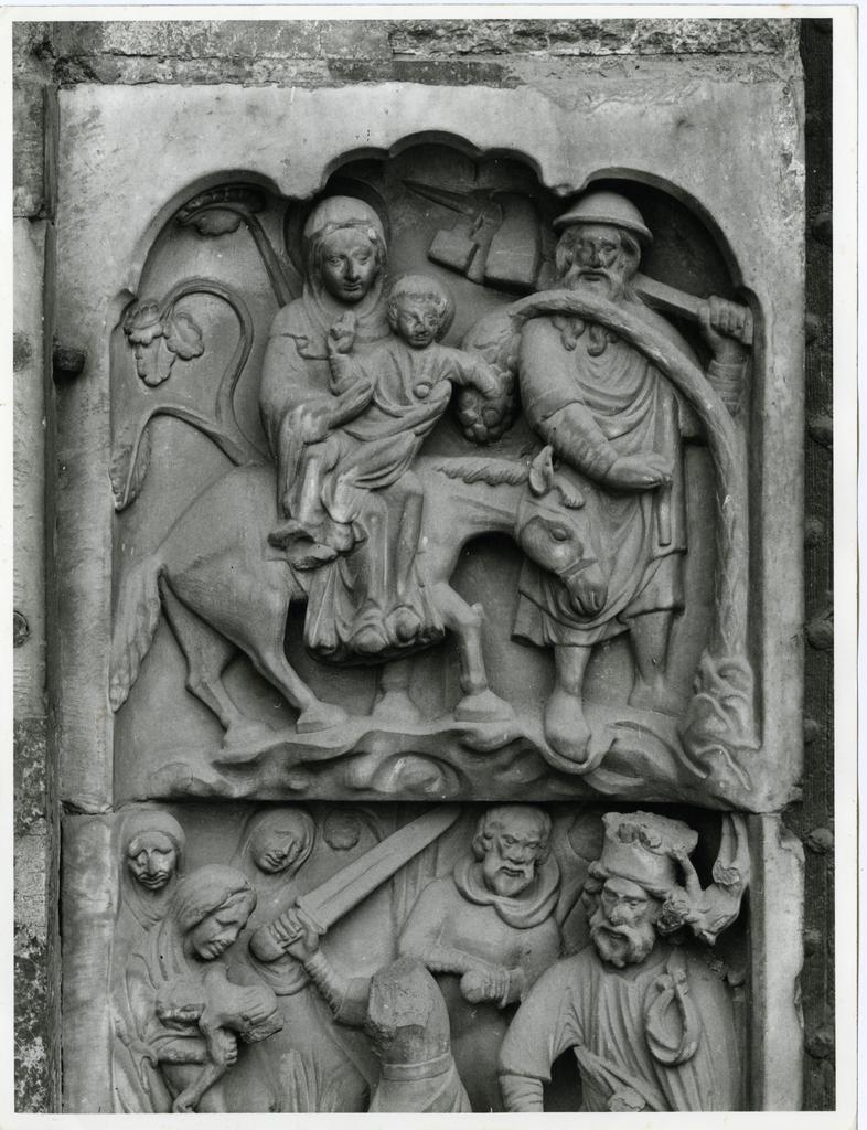 Università di Pisa. Dipartimento di Storia delle Arti , Genova - Duomo - Stipite sinistro (porta maggiore), Fuga in Egitto