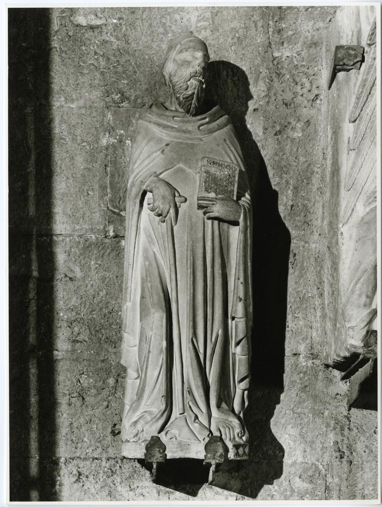 Bozano, Giacomo , Anonimo pisano francisante - sec. XIV - Sant'Antonio Abate, particolare della tomba del cardinale Luca Fieschi