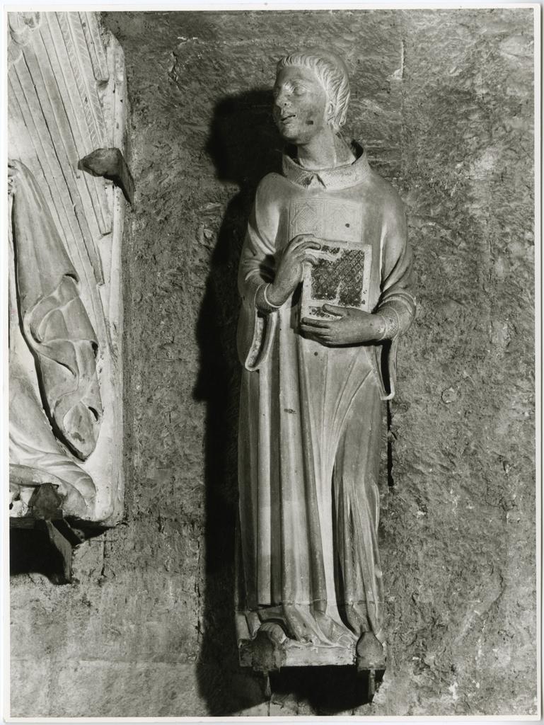 Bozano, Giacomo , Anonimo pisano francisante - sec. XIV - San Lorenzo, particolare della tomba del cardinale Luca Fieschi