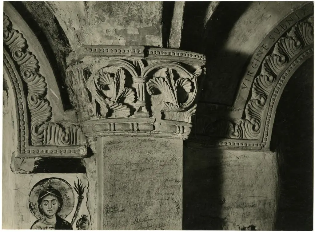 Anonimo lombardo sec. XI , Motivi decorativi a girali vegetali