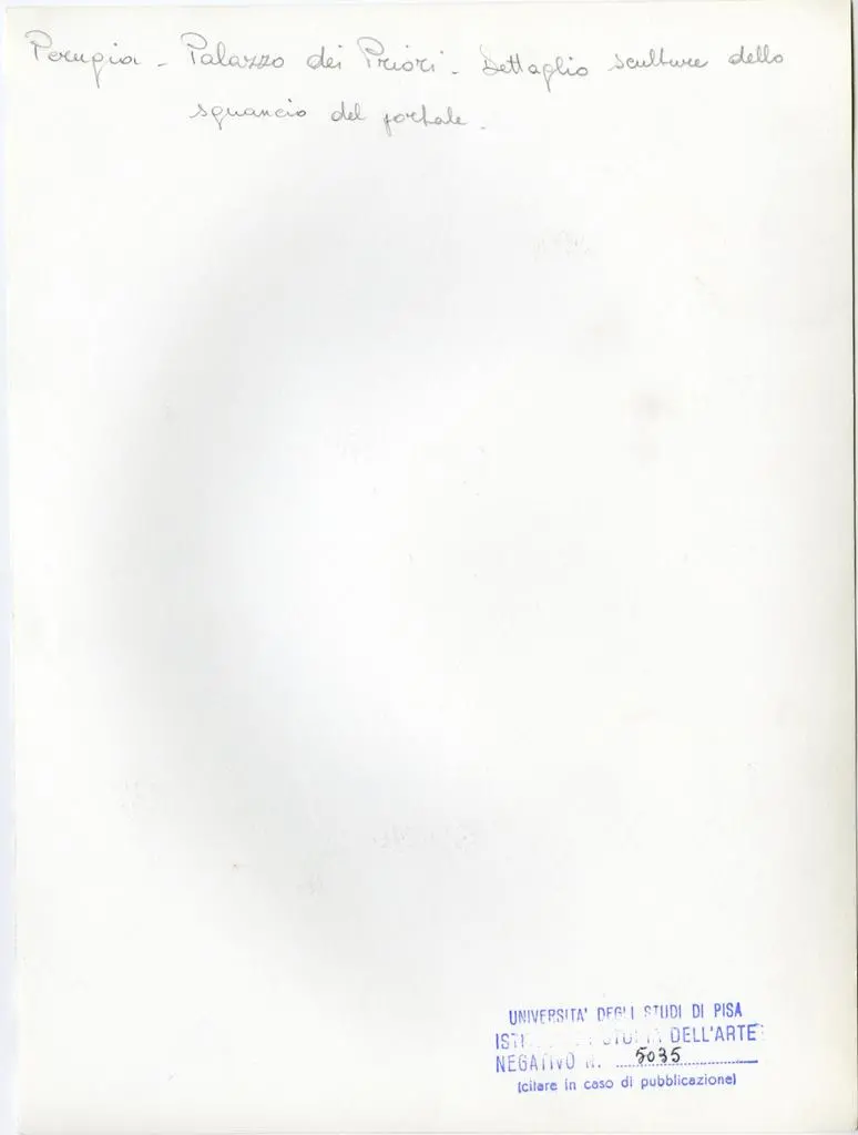 Universit&agrave; di Pisa. Dipartimento di Storia delle Arti , Perugia - Palazzo dei Priori - Dettaglio sculture dello sguancio del portale