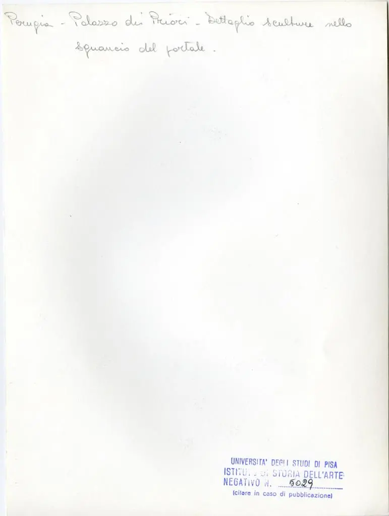 Universit&agrave; di Pisa. Dipartimento di Storia delle Arti , Perugia - Palazzo dei Priori - Dettaglio sculture dello sguancio del portale