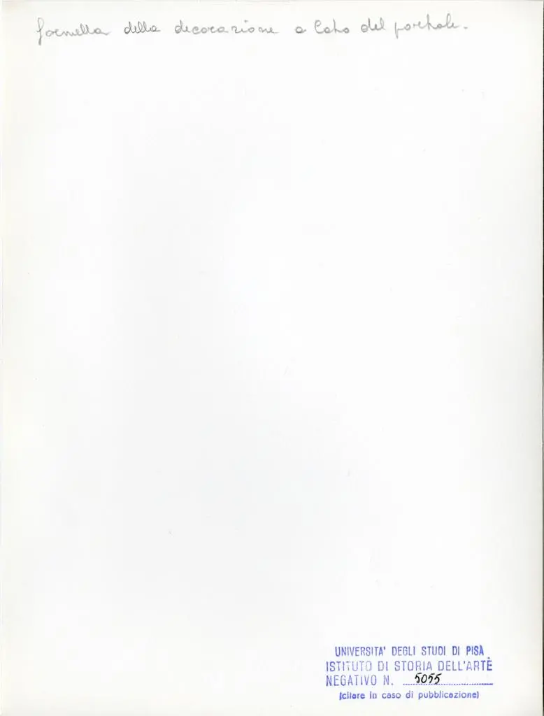 Universit&agrave; di Pisa. Dipartimento di Storia delle Arti , formella della decorazione a lato del portale