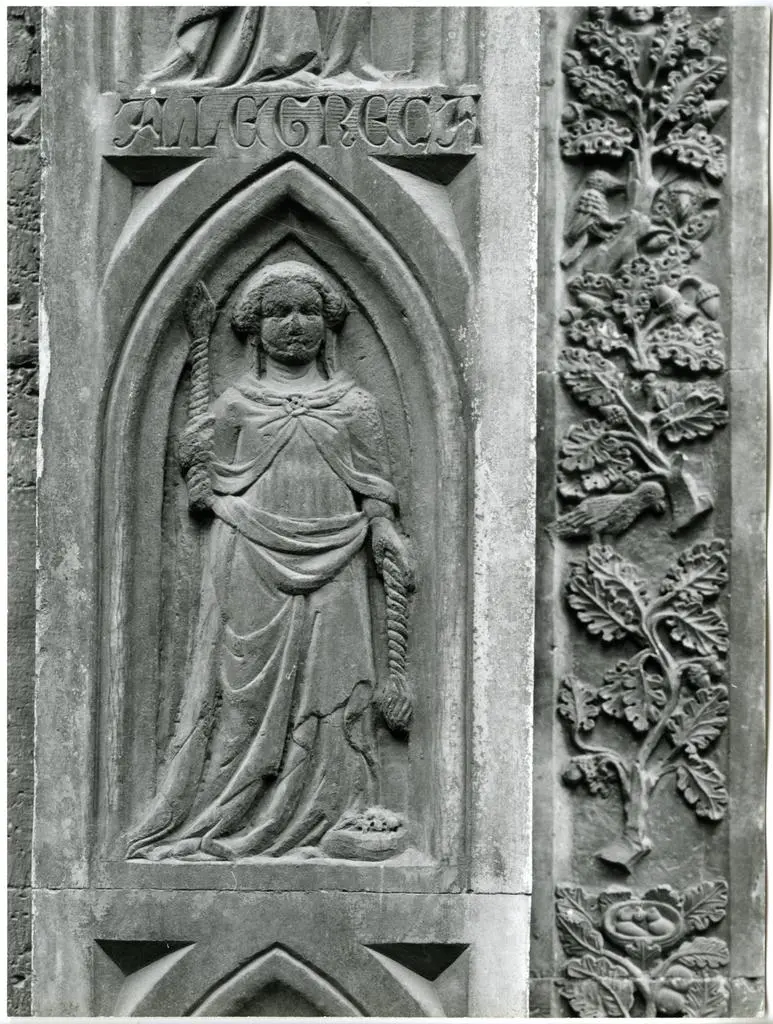 Universit&agrave; di Pisa. Dipartimento di Storia delle Arti , dettaglio del portale