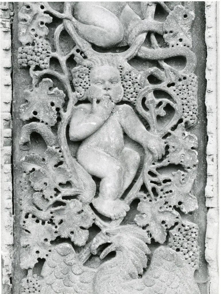 Universit&agrave; di Pisa. Dipartimento di Storia delle Arti , Citt&agrave; di Castello - Duomo - Porta laterale - dettaglio della decorazione