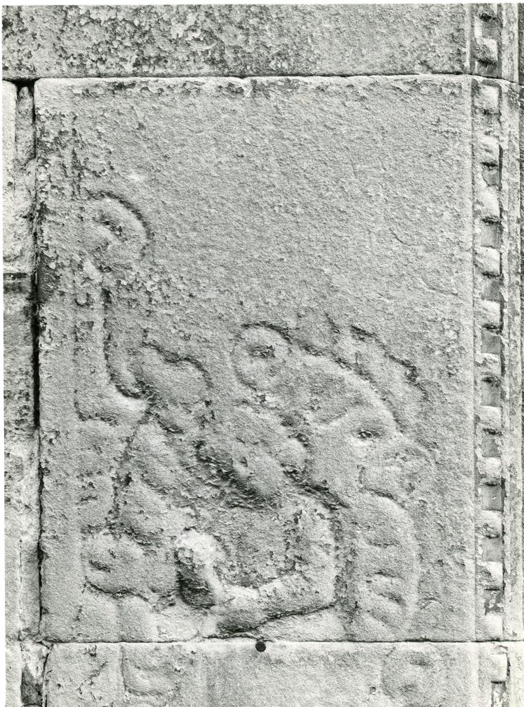 Anonimo sec. XIV , Motivi decorativi, Figura femminile