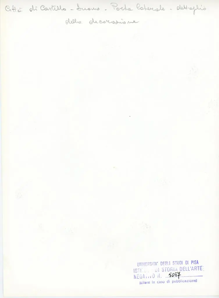 Universit&agrave; di Pisa. Dipartimento di Storia delle Arti , Citt&agrave; di Castello - Duomo. Porta laterale - dettaglio della decorazione