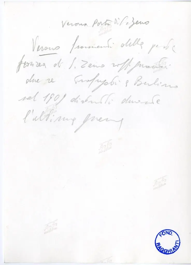 Anonimo , Verona - frammenti della porta bronzea di S. Zeno raffiguranti due re