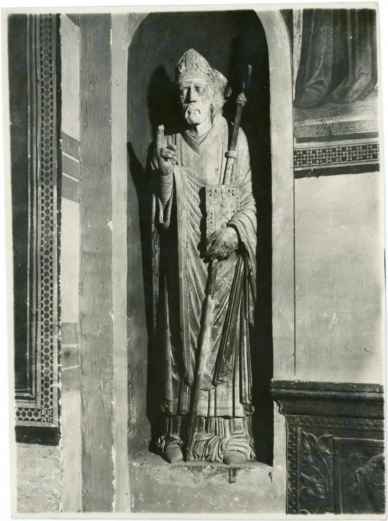 Anonimo , S. Stefano - Statua di S. Pietro - sec. XIV