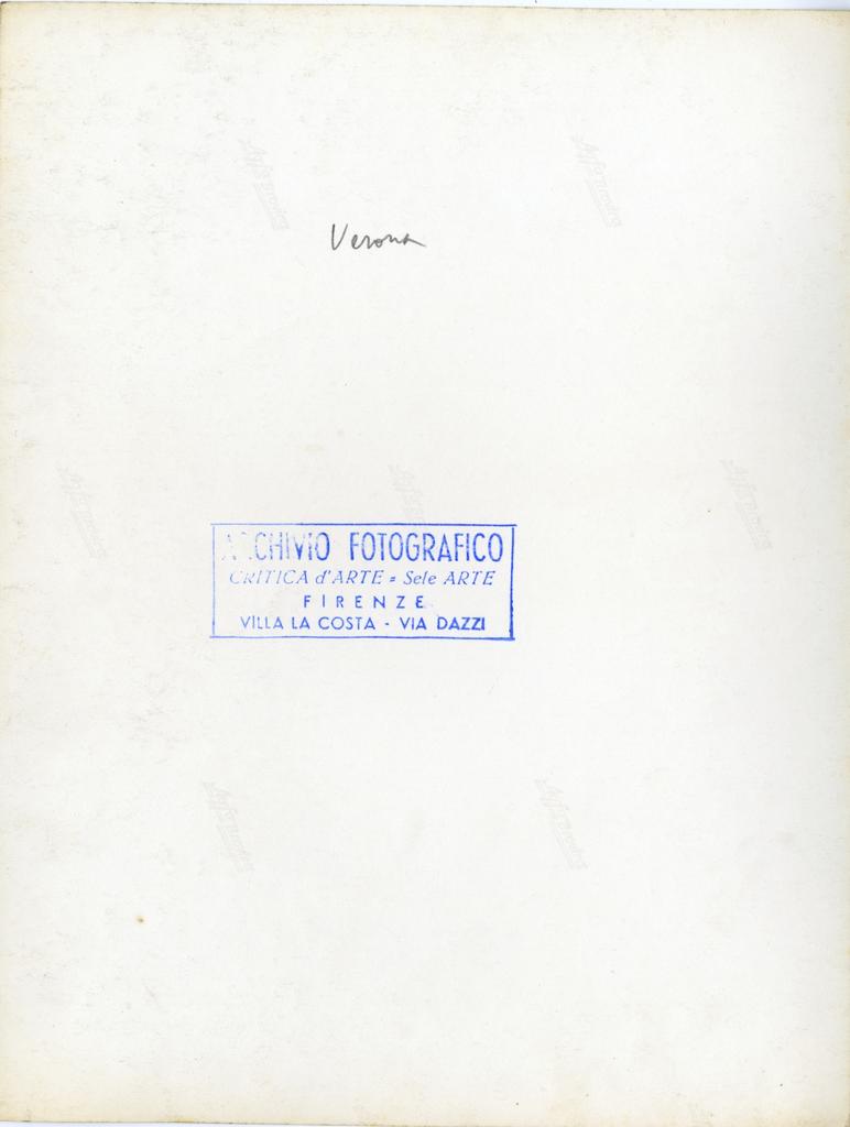 Croci, Felice , Verona - Museo Lapidario - Cariatidi viste da un lato