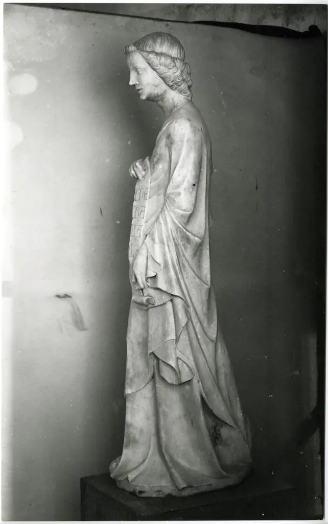 Anonimo , Maestro mosano di Carrara - sec. XIV - Angelo annunciante