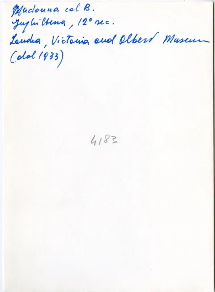 Anonimo , Madonna col B. - Inghilterra, 12&deg; sec. - Londra, Victoria and Albert Museum (dal 1933)