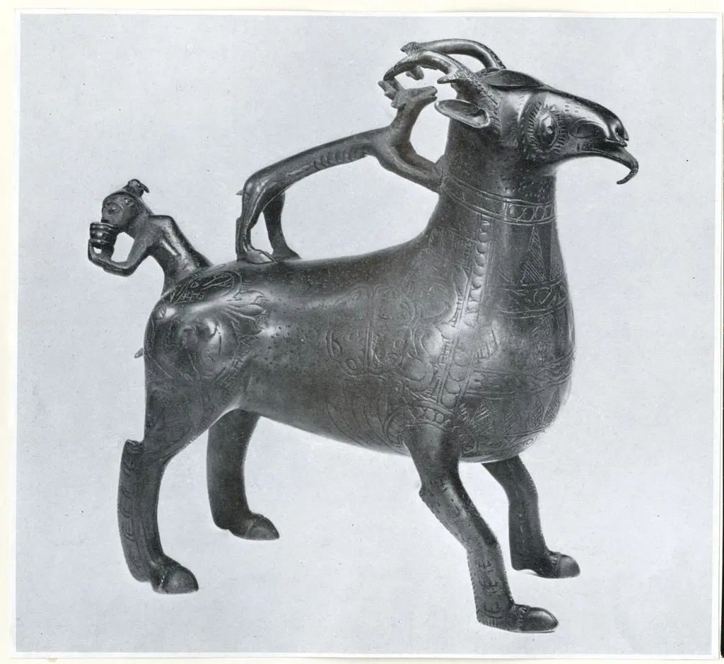 Anonimo , A German bronze stag aquamanile, 11 &frac14; inches long, 10 &frac12; inches high, Hildesheim, first quarter thirteenth century.